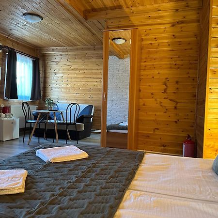 Somogyi Vendeghaz Bed & Breakfast Bancu Eksteriør bilde